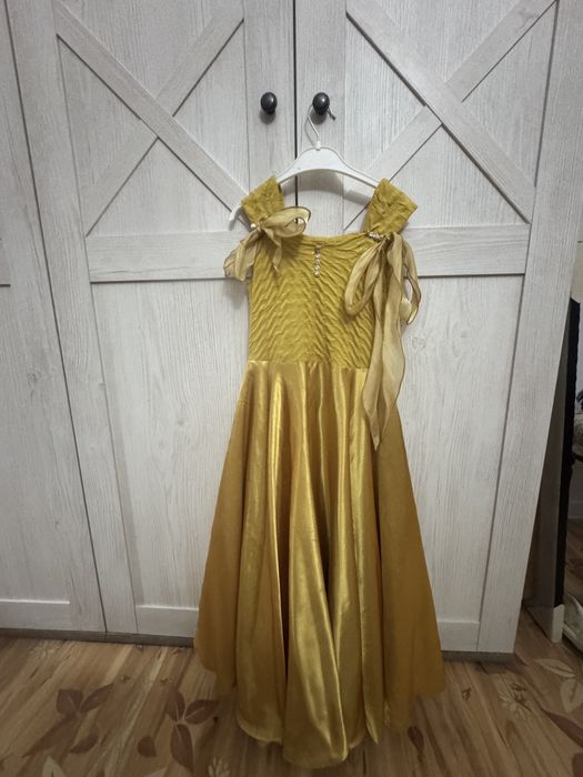 нарядные платья на праздники