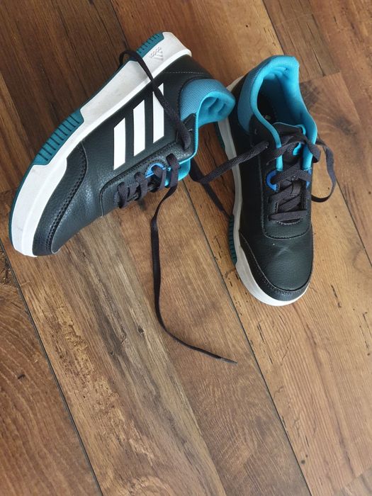 Pantofi sport Adidas, marime 36,5