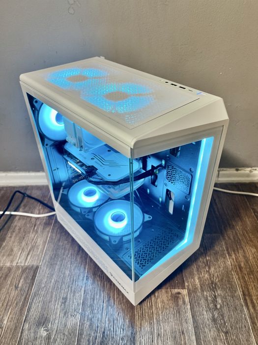 RTX-4060 Игровой компьютер белый