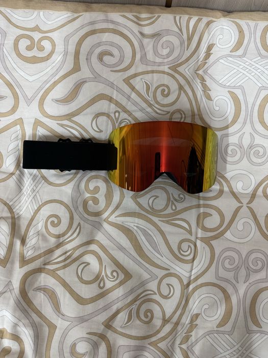 Очки горнолыжные