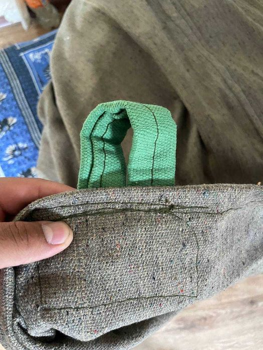 Бризент, Брезент огнеупорный и водоотталкивающий.