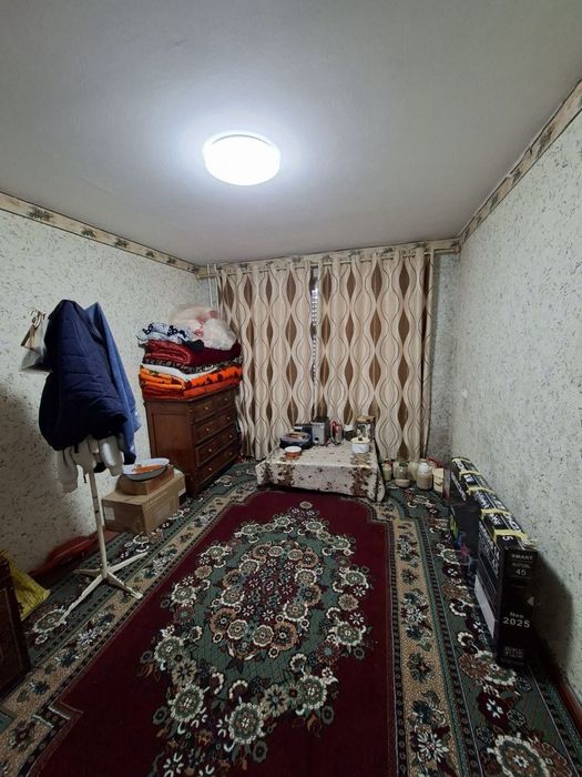 Заканал 96 домда квартира сотилади