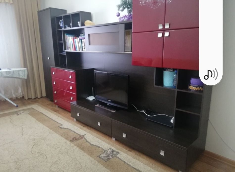 СРОЧНО Горка шкаф