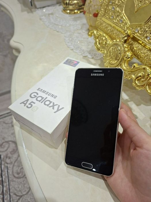 Galaxy A5 sotiladi