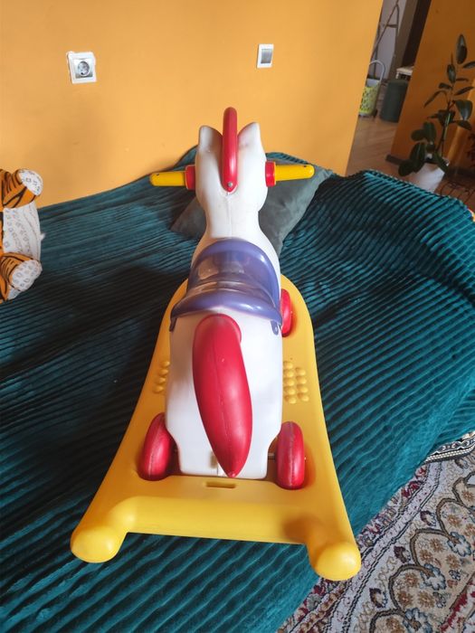 Продается качалка лошадка. Доставка