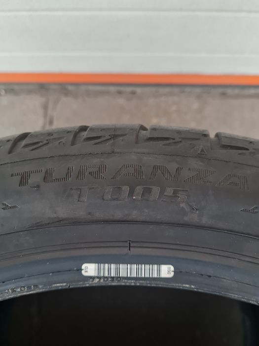 Летни гуми 2 броя BRIDGESTONE Turanza T005 225 40 R18 дот 2623