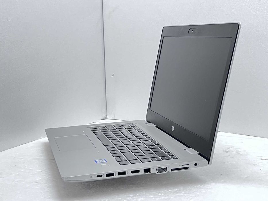 Реновиран лаптоп HP ProBook 640 G5 14 i3-8145U 8GB 260GB/ с Гаранция