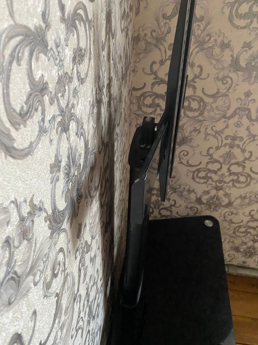 Подставка телевизора