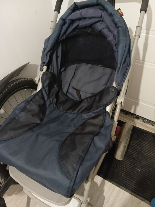 Продам детскую коляску