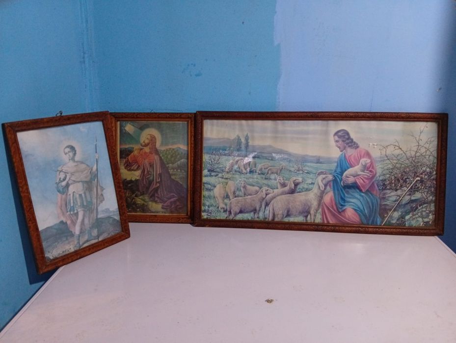 Icoane vechi innramate