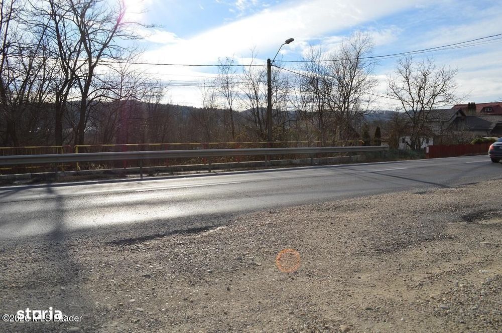 Valea Ursului - DN 7, Teren Stradal 2744 mp