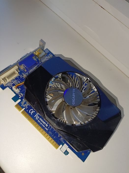 Продам Видеокарту gt 730 2 gb
