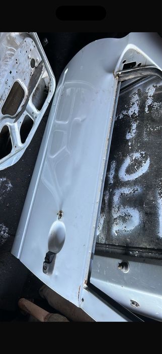 Дверь водительский от лада