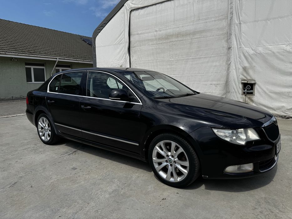 SKODA Superb 0 — imagine 2