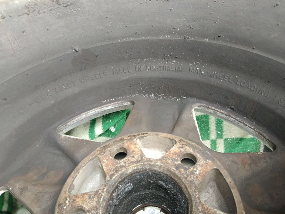 Продам оригинальные диски.