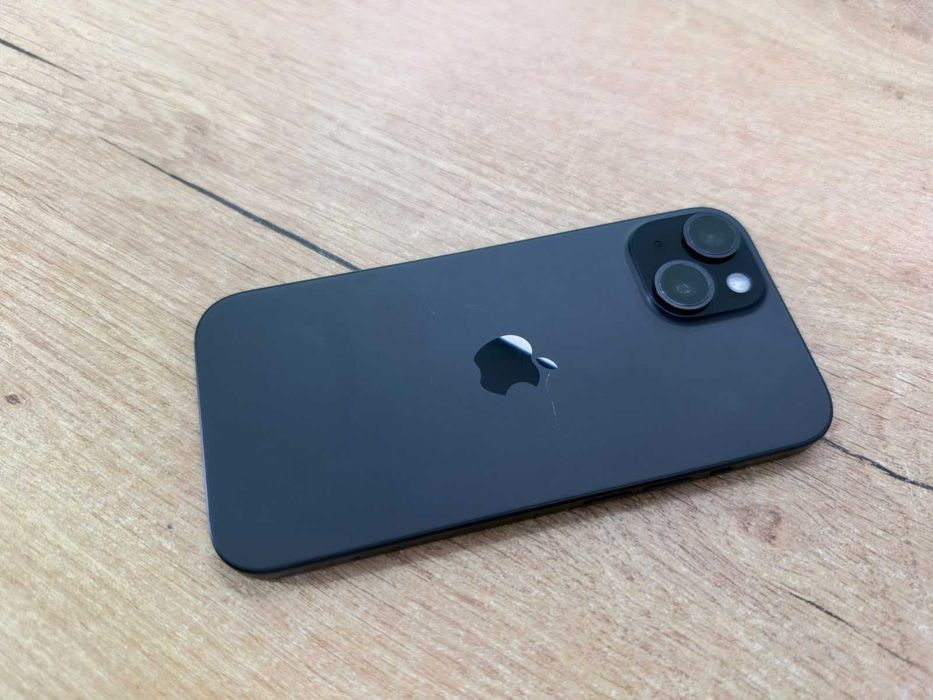 iPhone 15 128GB Black – Baterie 96% – 61 Cicluri – Garanție 24 Luni