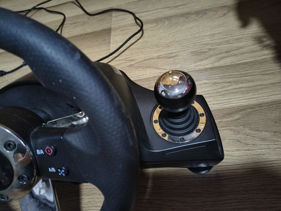 Volan gaming Myria