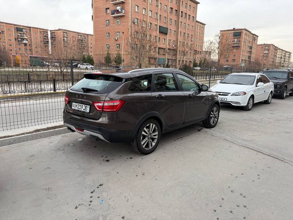 Продаю автомобиль LADA VESTА