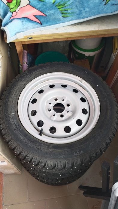 Шины с диском ..