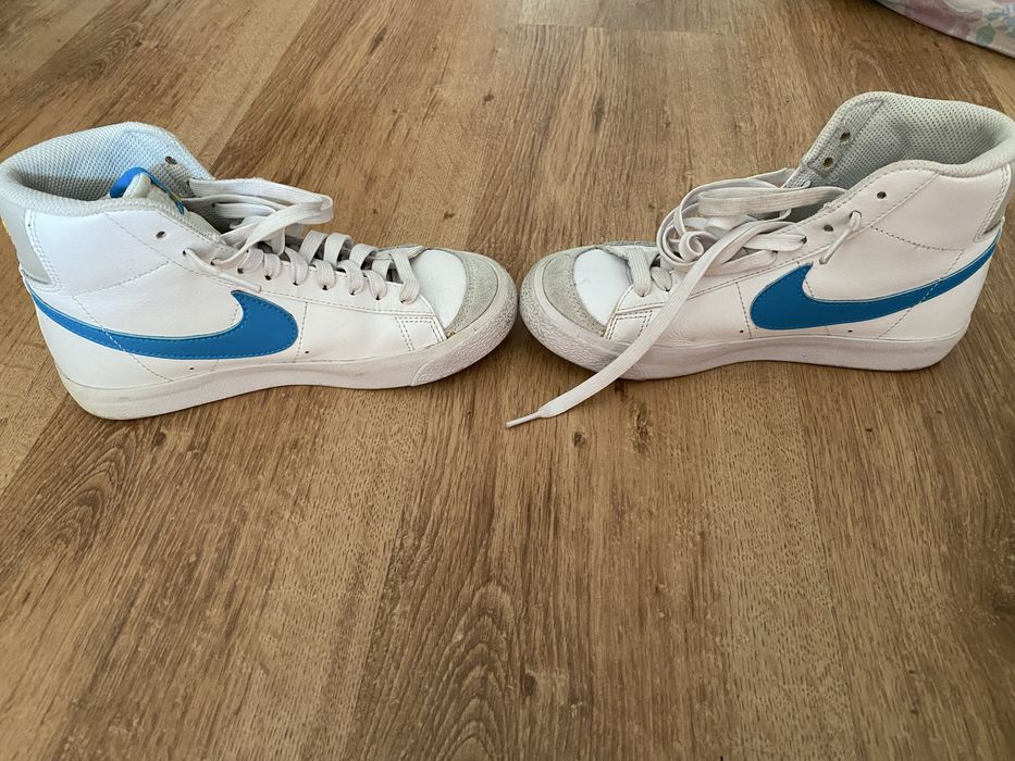 Pantofi sport Nike 21,5 cm