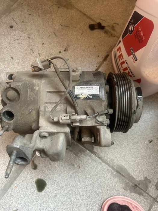 Компрессор кондиционера 1jz