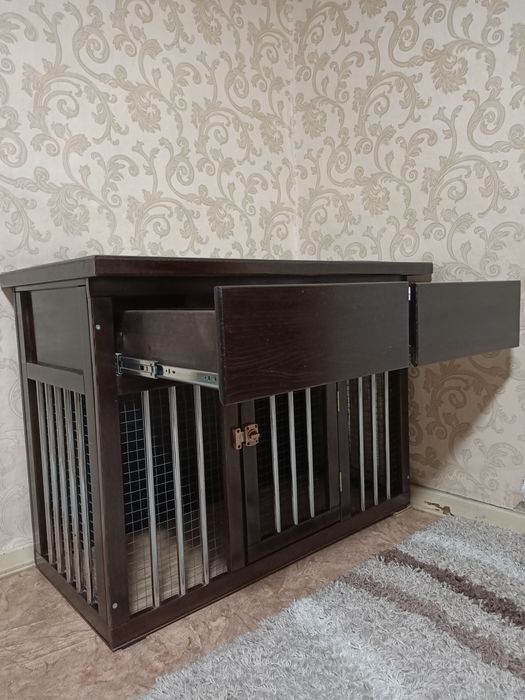 Клетка, вольер, тумба для собак или кошек