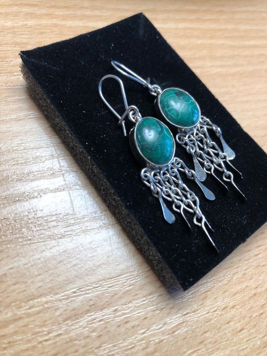 Сребърни Обеци с “Макахит”