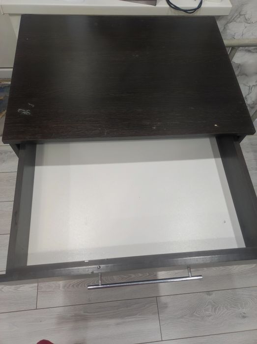 Продам комод цвет венге