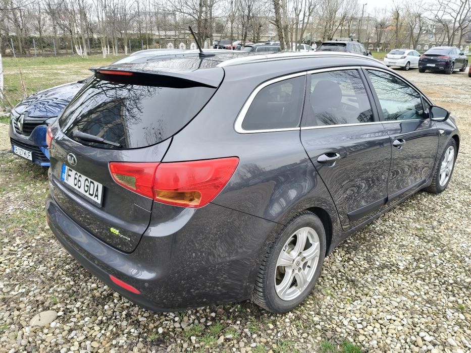Kia Ceed 2013 1.6 Diesel