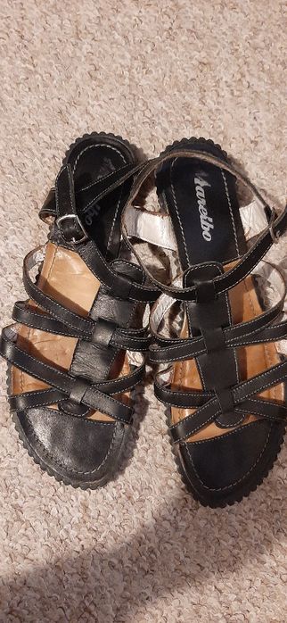 Sandale nr 38 piele Marelbo stil roman/ joase