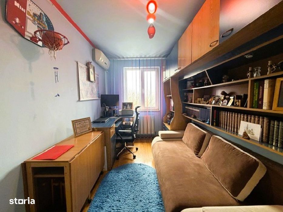 Apartament 3 camere  vis a vis de Prefectura