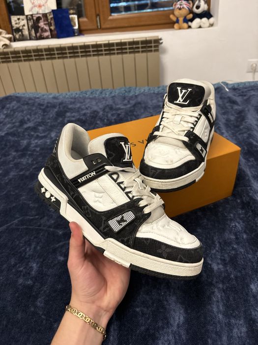 Adidasi LV trainer
