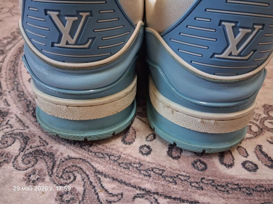 Louis Vuitton LV Trainer номер 44 ( 28.5 см.)

eu.louisvuitton.com
 +1