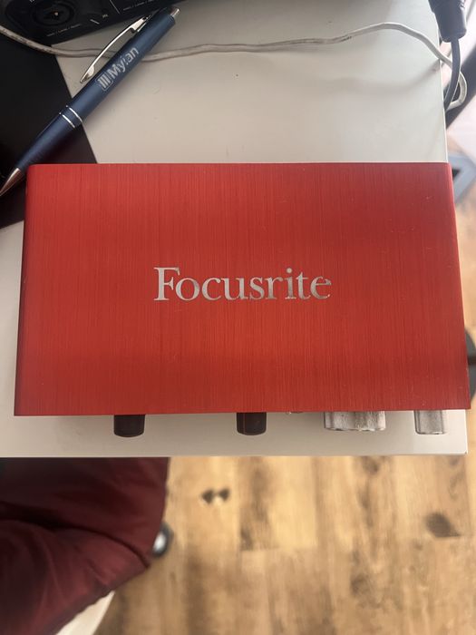 Scarlett Focusrite 2i2 second generation