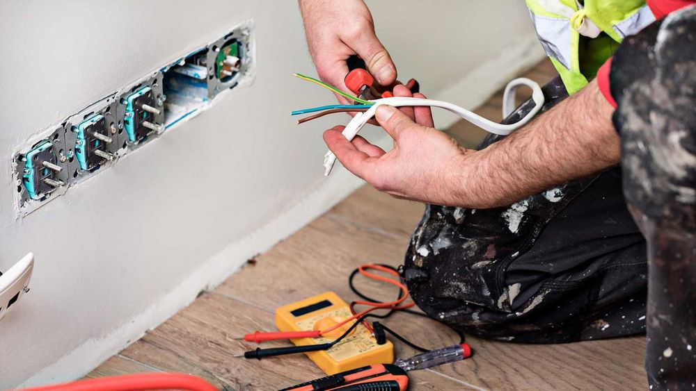 Услуга электрик 24/7