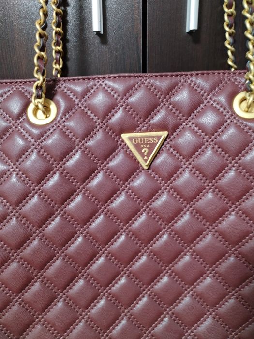 Geanta tote Guess burgundy noua