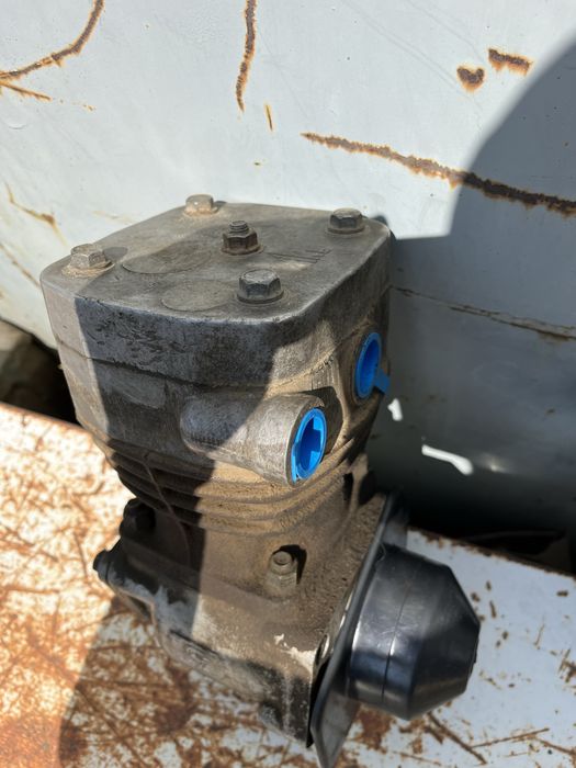 Компрессор на камаз оригинал