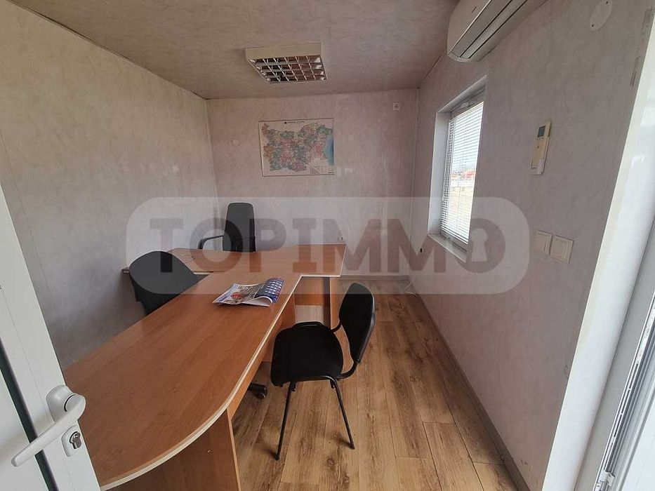 Дава се под наем Промишлена сграда в с. Гецово, Област Разград - 360 кв.м за 2295 € - Снимка #10