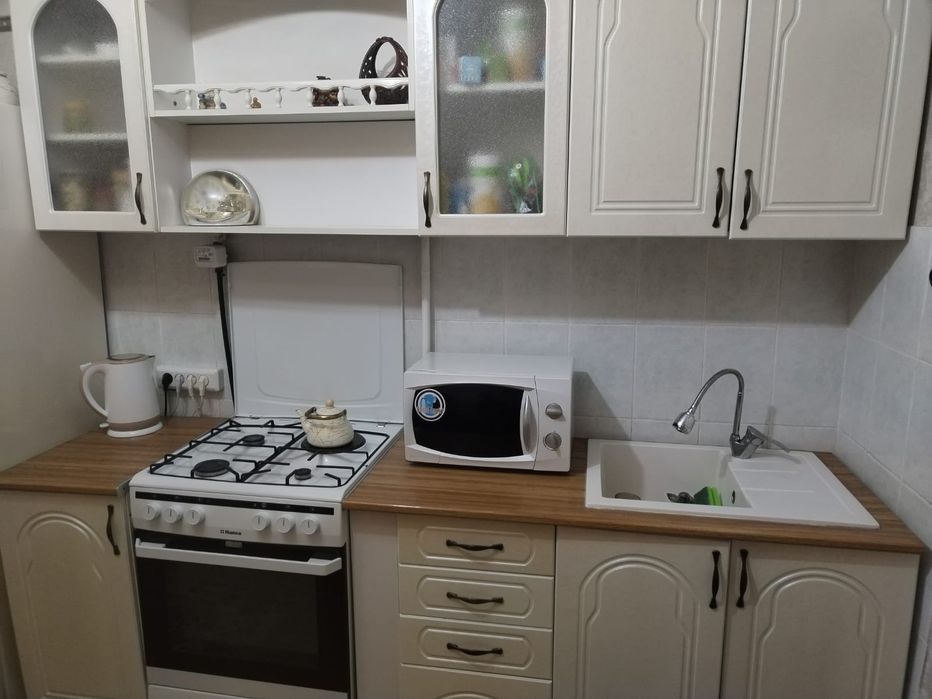 Продам кухонный гарнитур