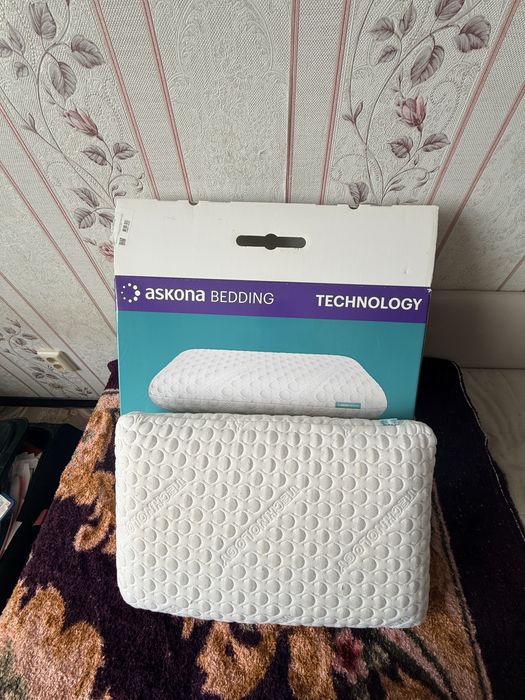 Продаю подушку в отличном состоянии