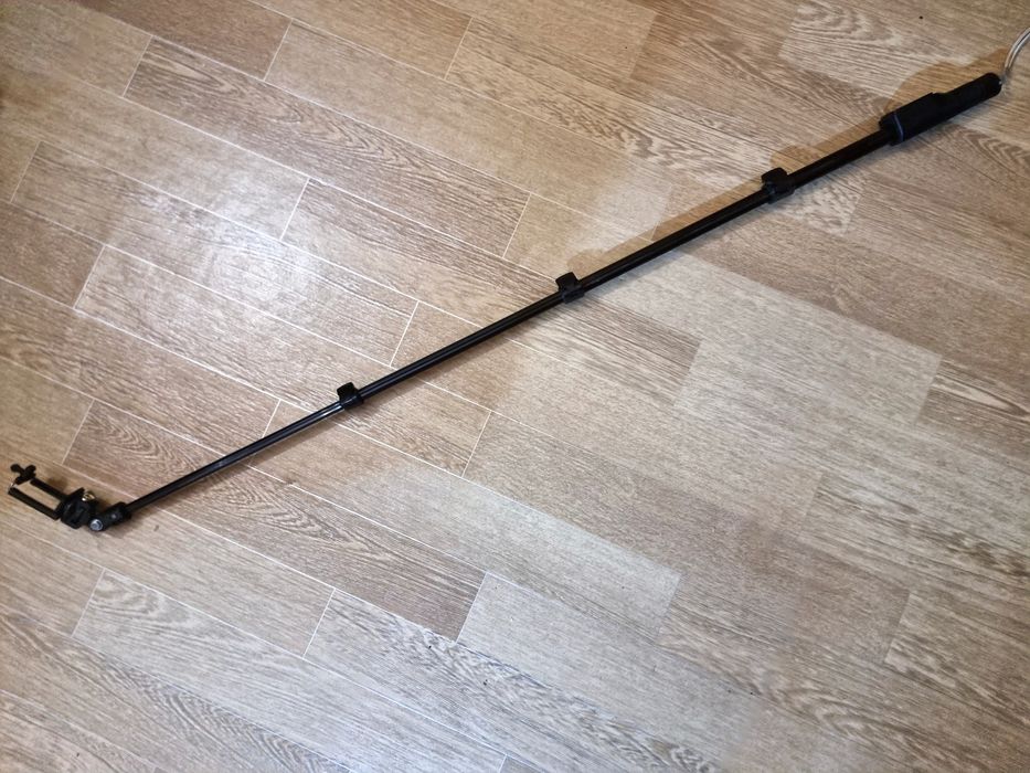 Селфипалка телескопическая 120см с блютус управлением.