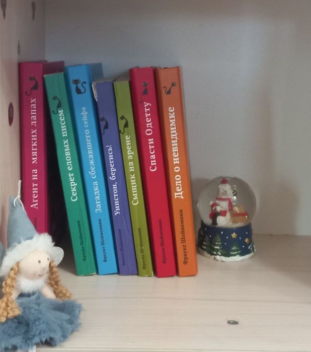 Игры настольные,игрушки,головоломки,книги,домино,балансер,