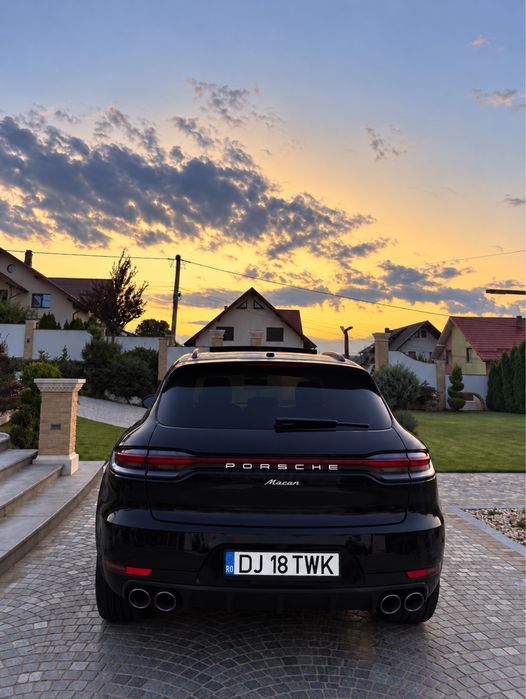 PORSCHE Macan 0 — imagine 2