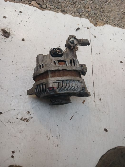 Генератор Мазда 3