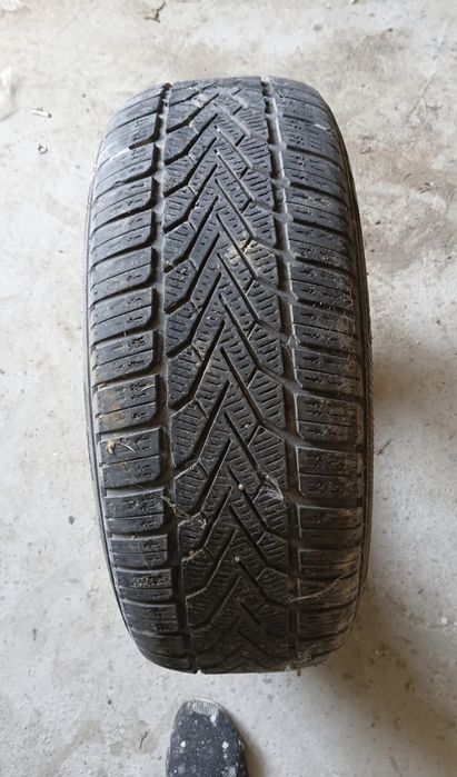 Продам шину 205/65/16