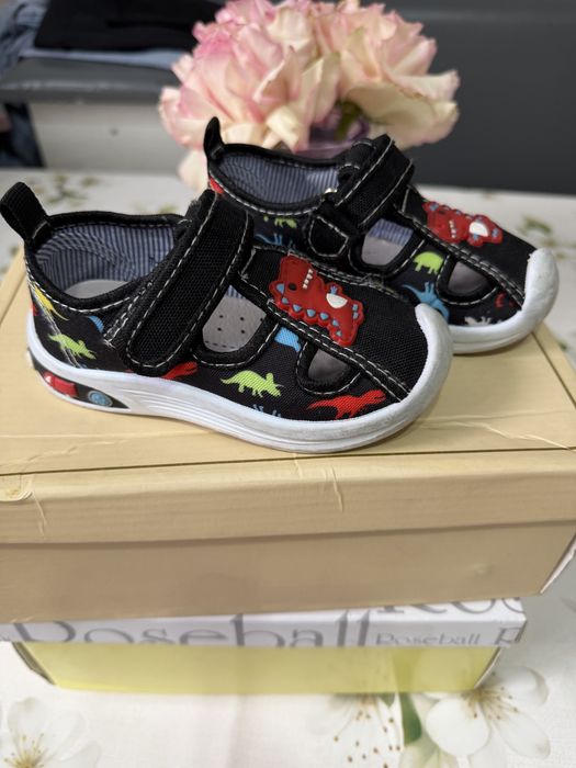 Детские сандали на мальчика