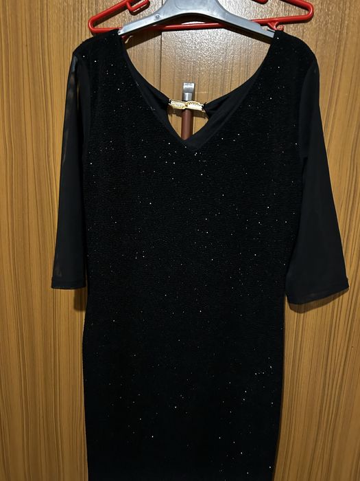 Черна къса рокля