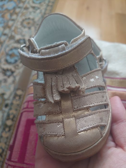 Sandale fetițe piele -mărimea 20 Vicco