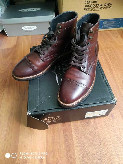 Мужская обувь в отличном состоянии.