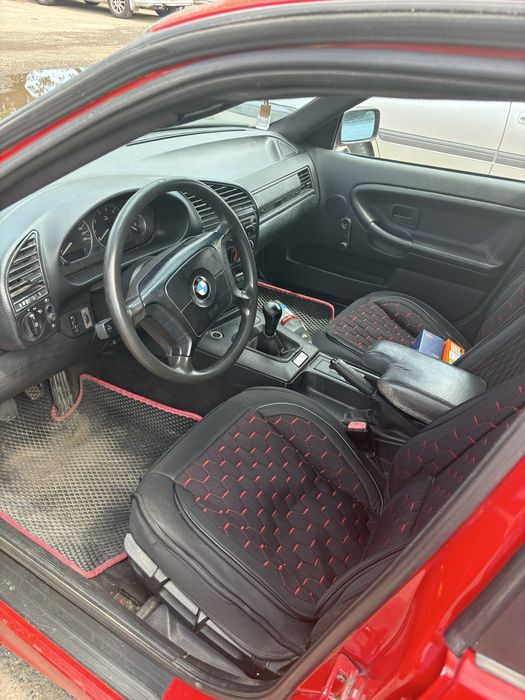 Продам bmw 318. Год 1991